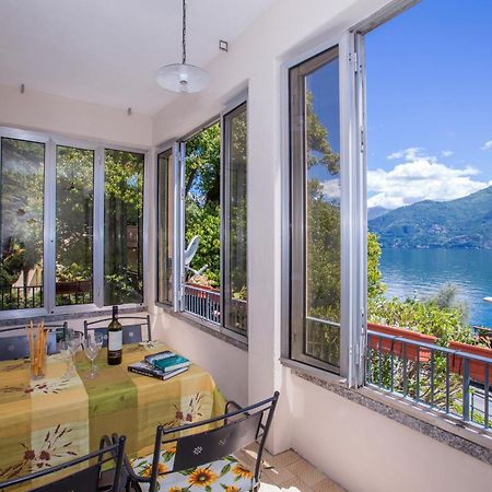 Nobiallo Fronte Lago Buitenkant foto